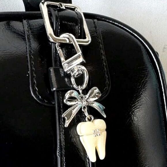 HALLOWEEN SALE Silver Coquette Tooth and Bow Keychain Bag Charm - Picture 1 of 4